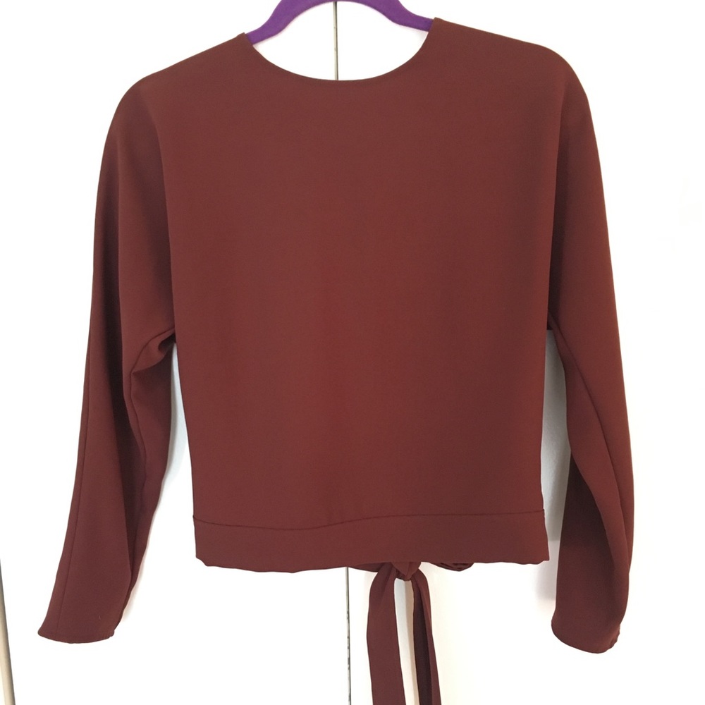 Aritzia Wilfred Cropped Open Back Top